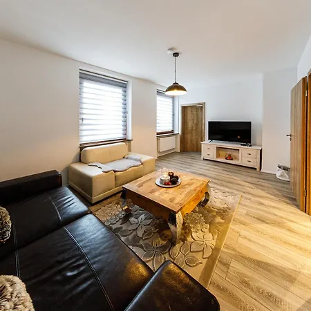 Tea Apartment *