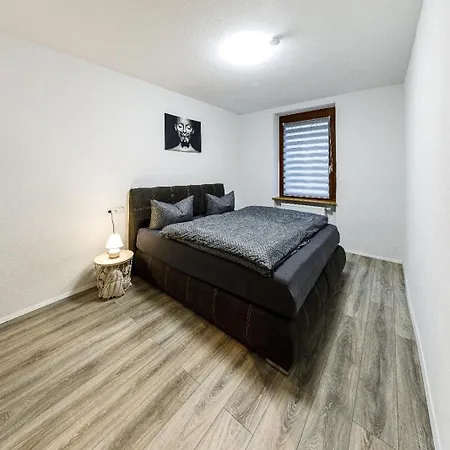 דירה Tea טריברג